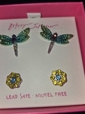 Betsey Johnson Green Dragonfly and Yellow Flower  Earring Set